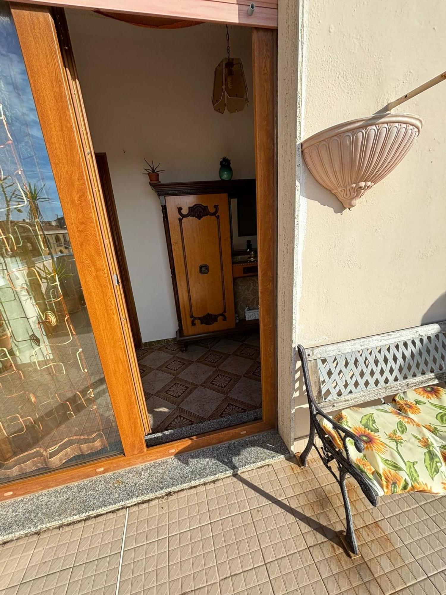 Pm 17 Via Galileo Galilei Guest House Alguer Exterior foto